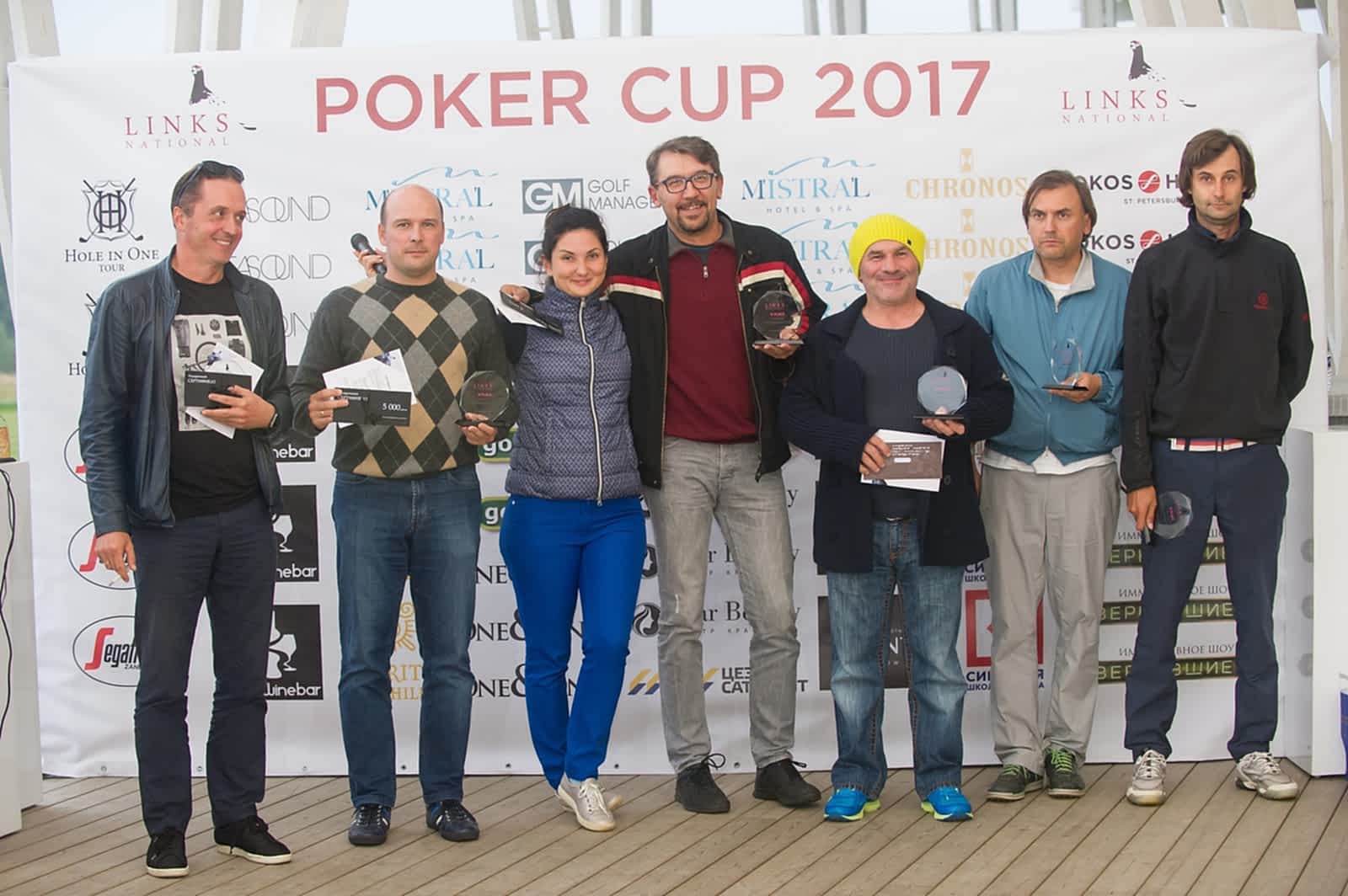 Poker cup